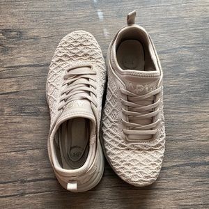 Apl tech loom women’s